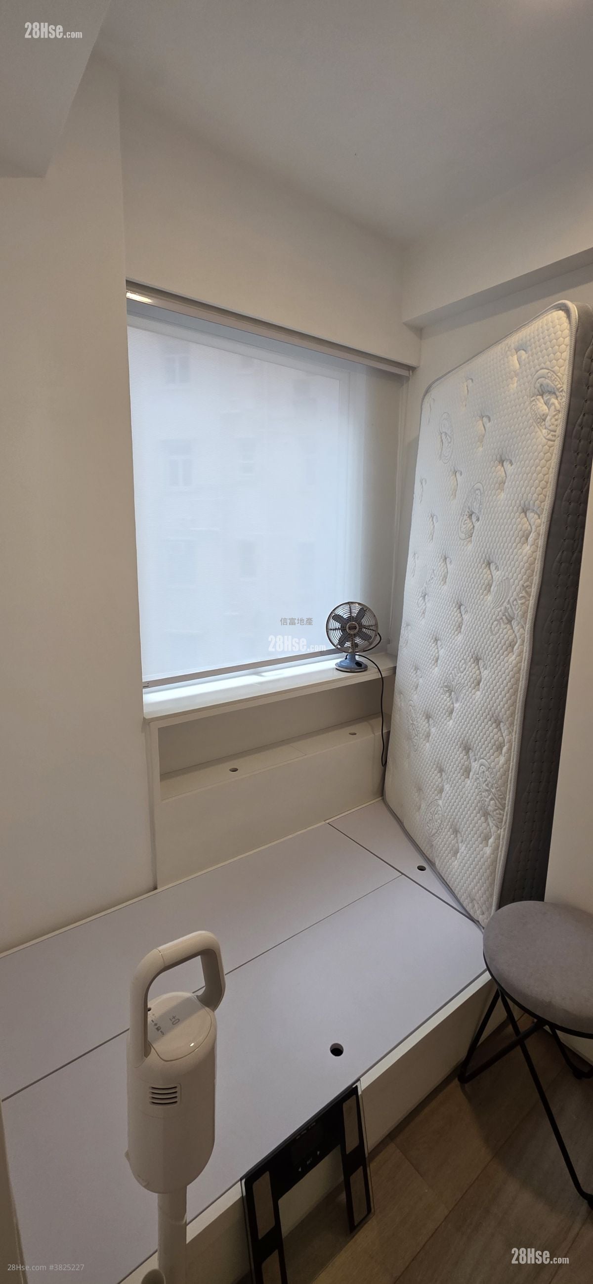 单幢楼房 售盘 2 房 , 1 浴室 440 平方尺