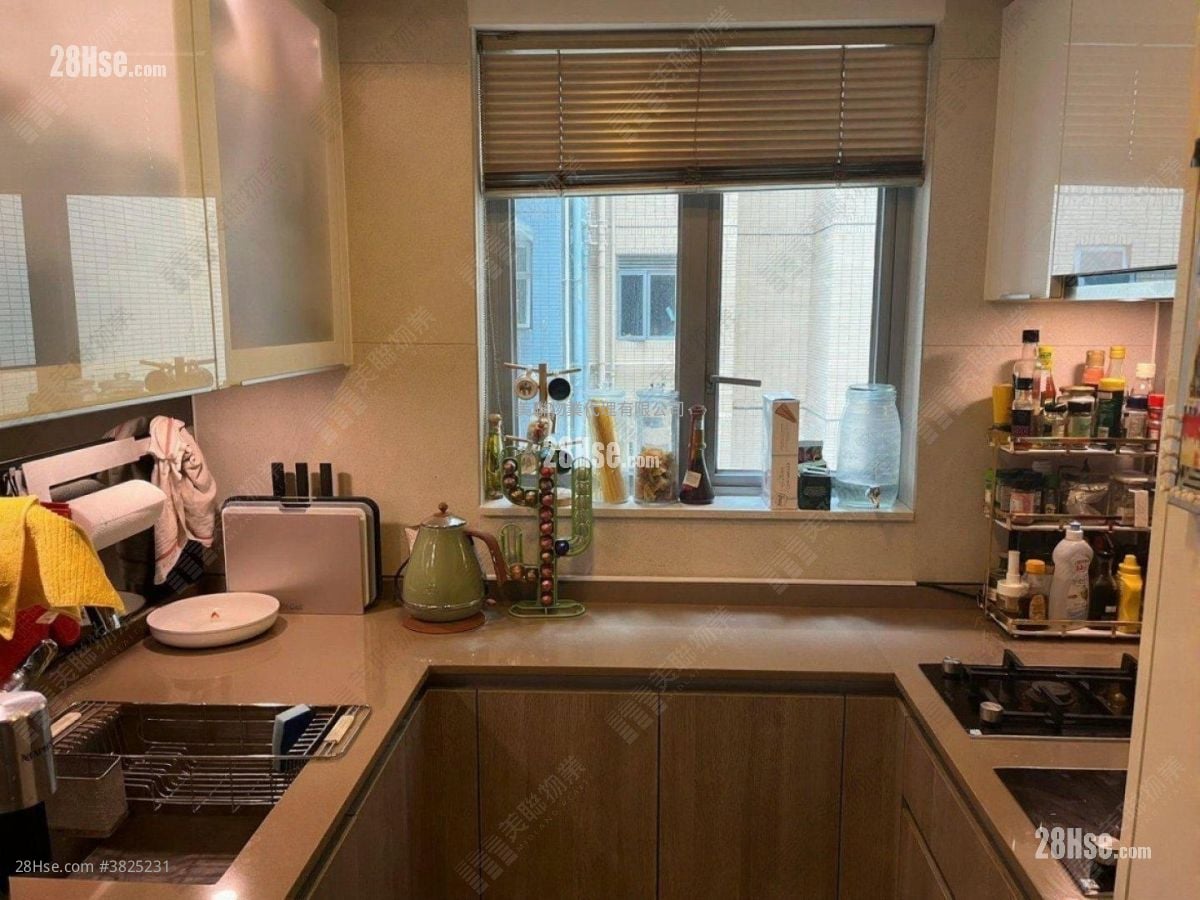 kitchen: Park Yoho Sell 2 Bedrooms , 1 Bathroom 520 ft²