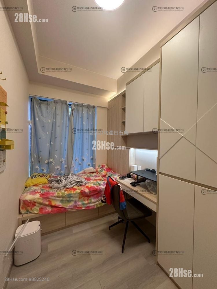 Centra Horizon Rental 3 Bedrooms , 2 Bathrooms 987 ft²