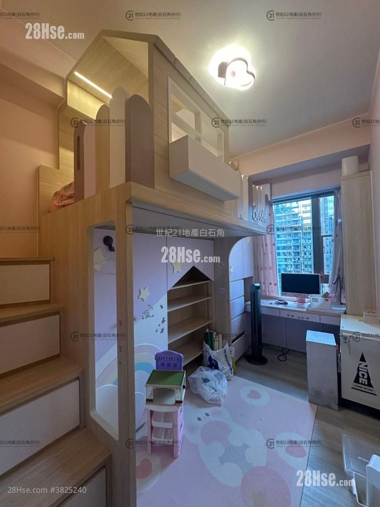 Centra Horizon Rental 3 Bedrooms , 2 Bathrooms 987 ft²