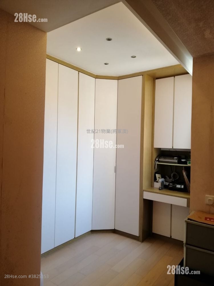 Bauhinia Garden Sell 591 ft²