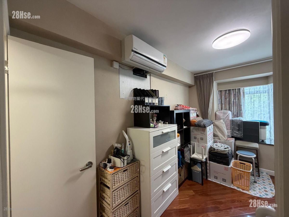 康怡花園 售盤 3 房 , 2 浴室 623 平方呎