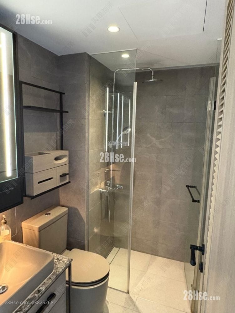 瑧颐 租盘 1 房 , 1 浴室 290 平方尺