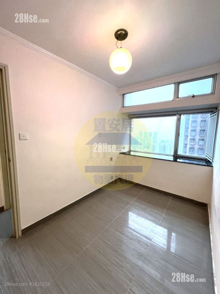 新屯门中心 租盘 2 房 , 1 浴室 455 平方尺