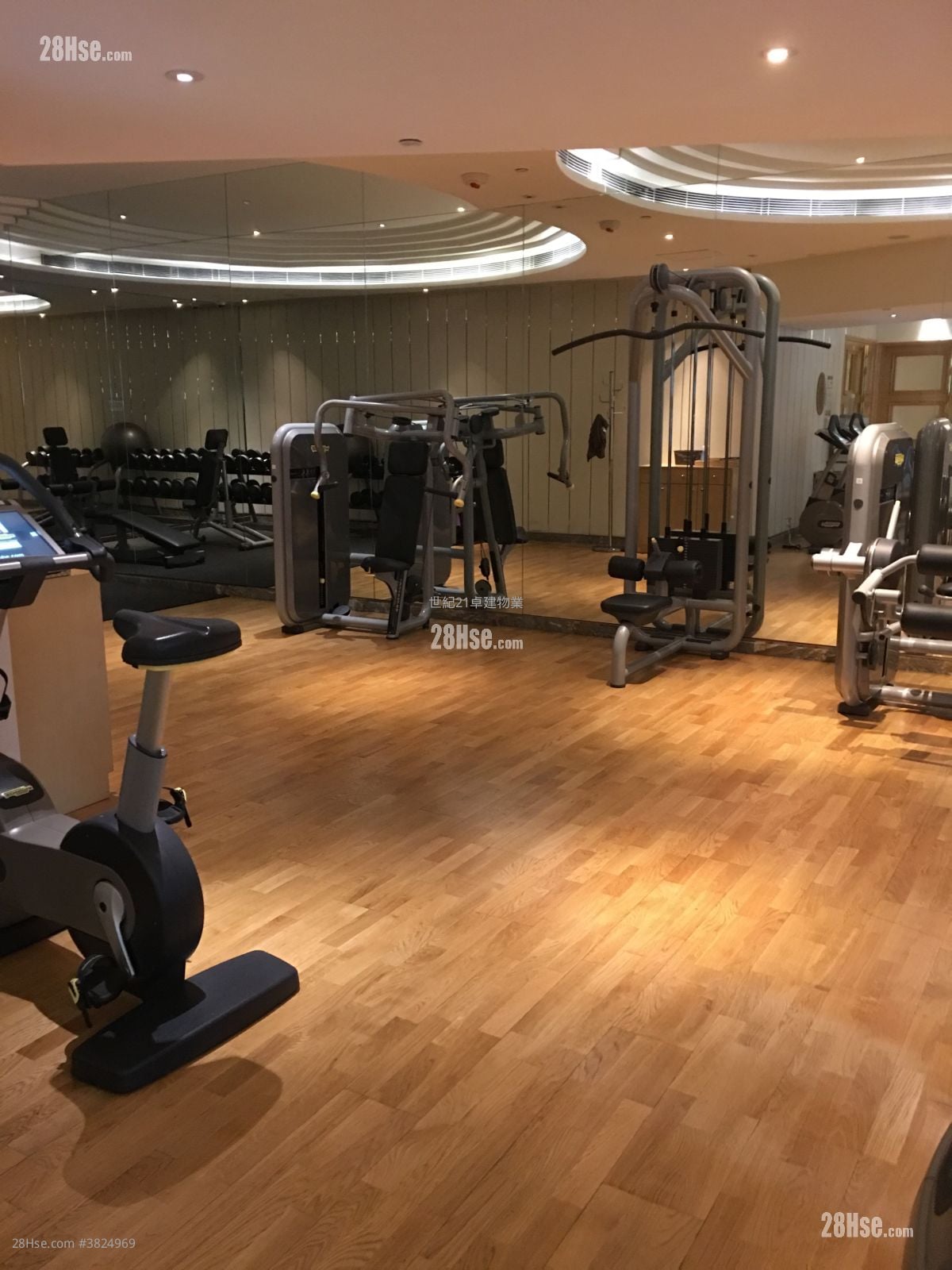 御金國峯 租盤 1 房 , 1 浴室 469 平方呎