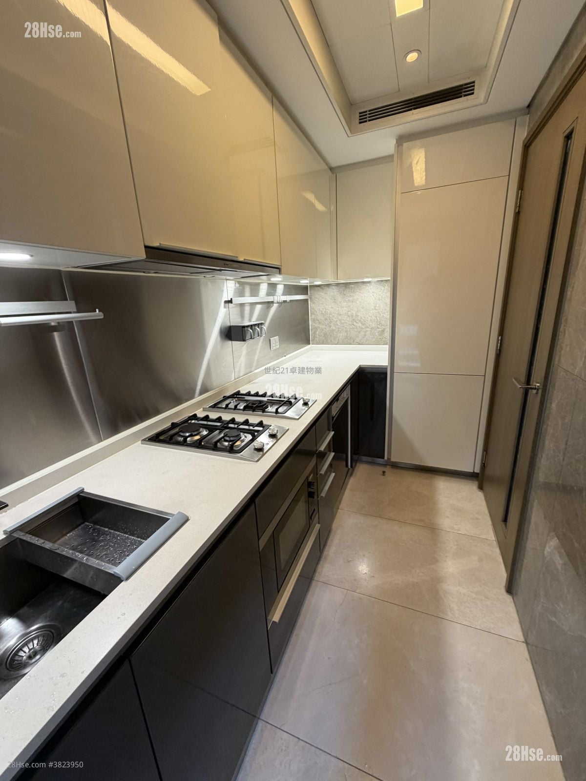 The Austin 租盤 2 房 , 1 浴室 521 平方呎