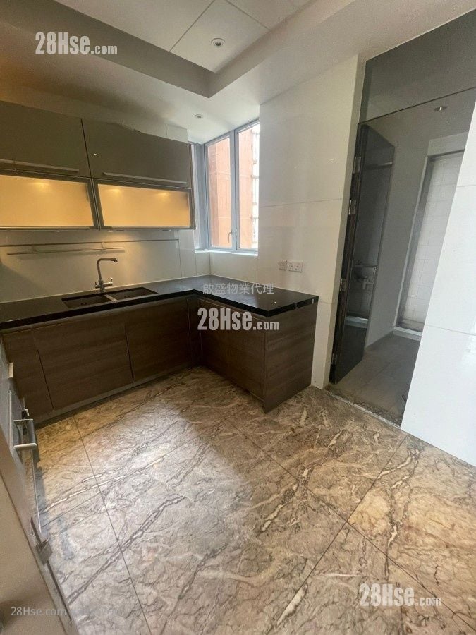 The Latitude Sell 4 Bedrooms , 3 Bathrooms 1,333 ft²