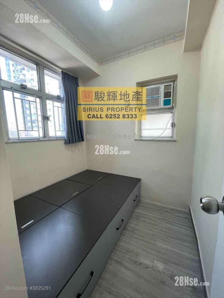 Wah On Court Rental 305 ft²