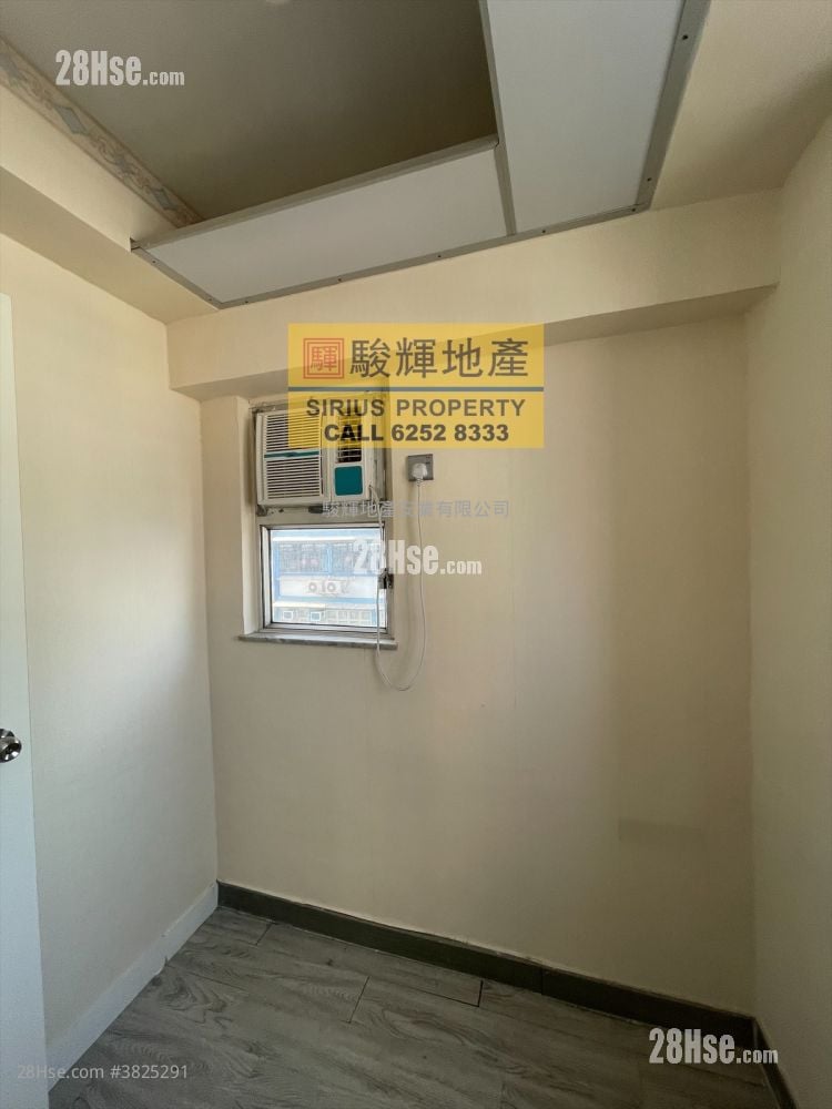 Wah On Court Rental 305 ft²