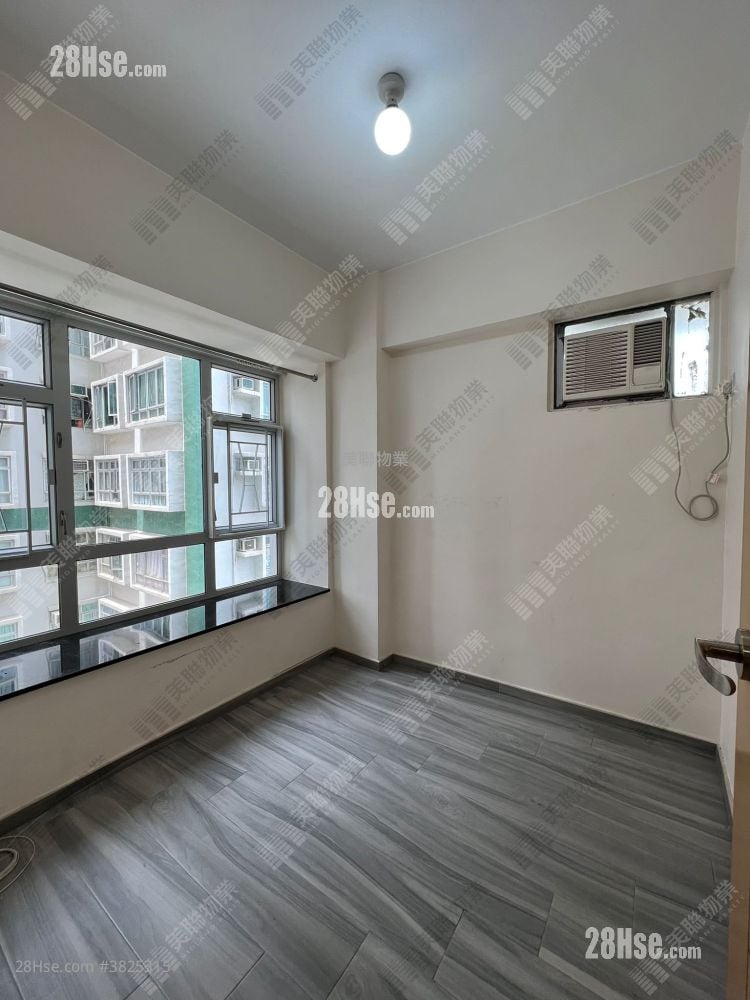 厅: 翠林花园 售盘 2 房 330 平方尺