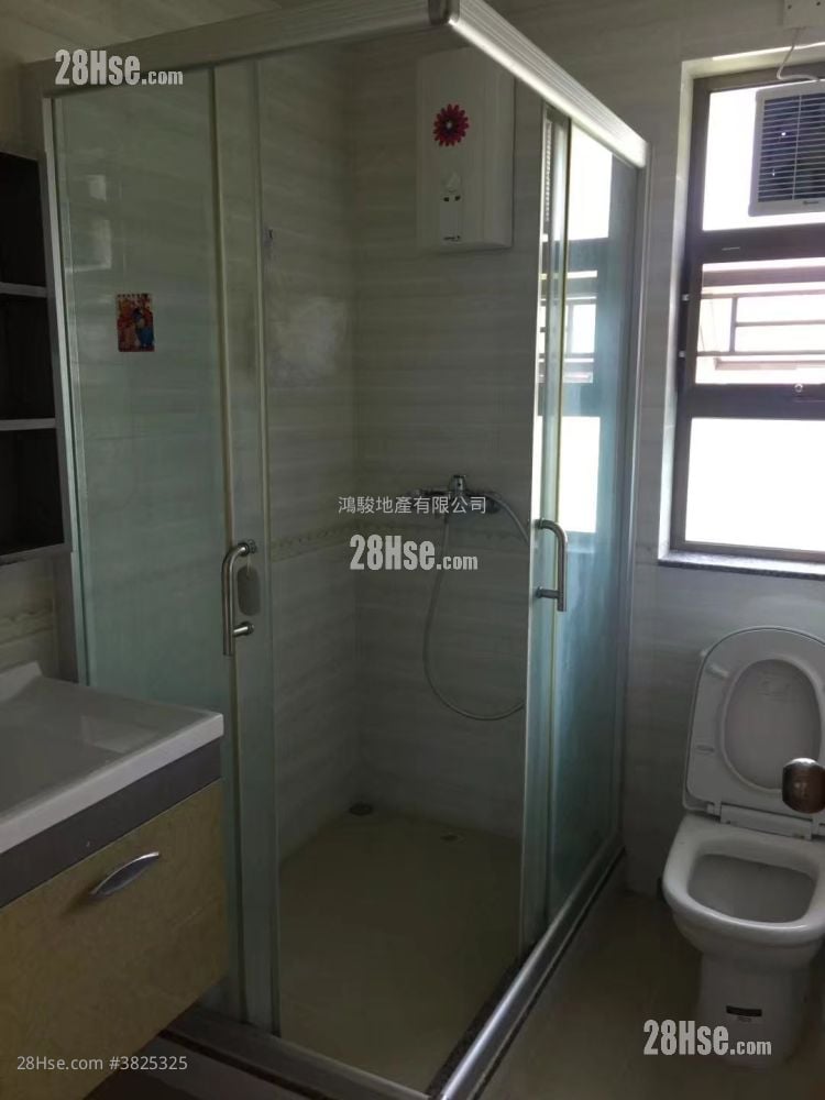 村屋 售盘 3 房 , 1 浴室