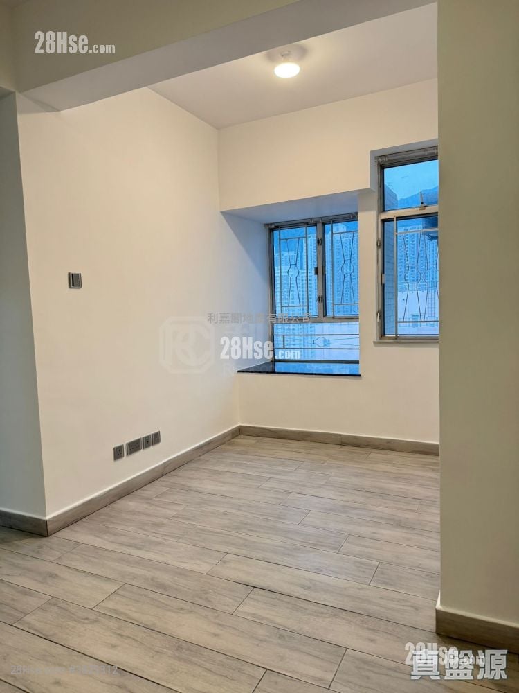 Hsin Kuang Centre Rental 2 Bedrooms , 1 Bathroom 412 ft²