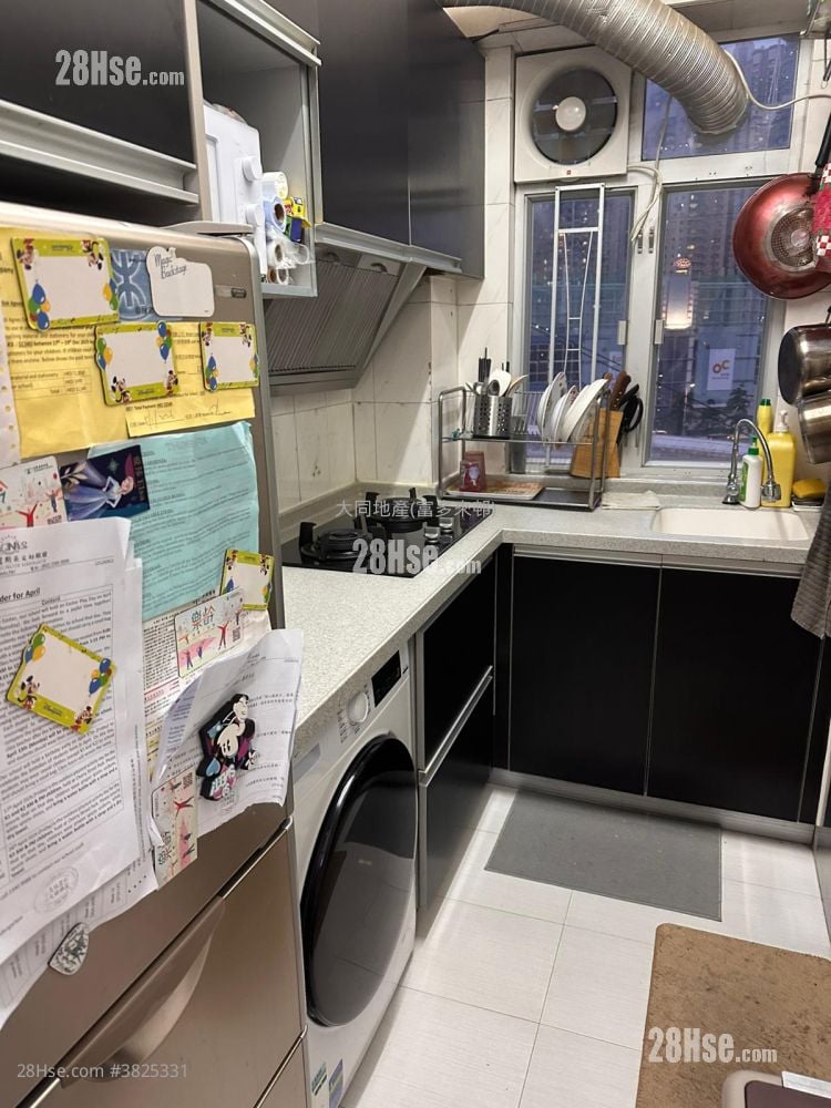 Ocean Court Rental 2 Bedrooms , 1 Bathroom 386 ft²