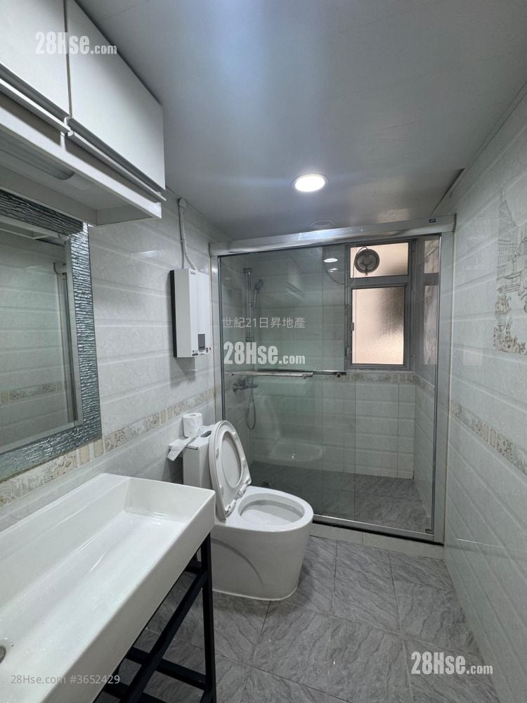 城市花園 售盤 3 房 , 2 浴室 945 平方呎