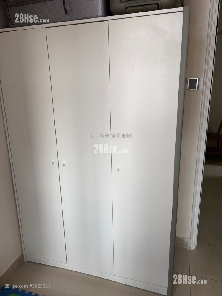 Ocean Court Rental 2 Bedrooms , 1 Bathroom 386 ft²