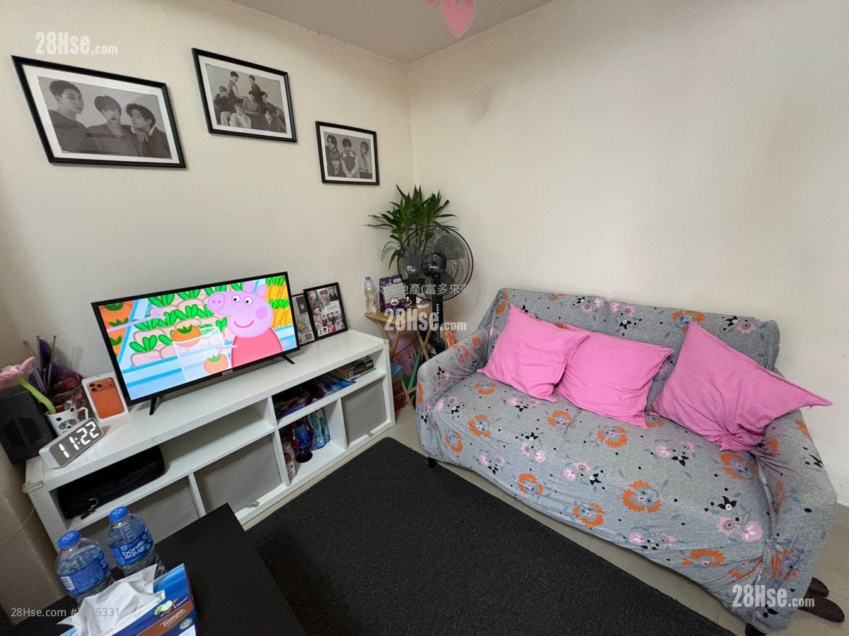 Ocean Court Rental 2 Bedrooms , 1 Bathroom 386 ft²