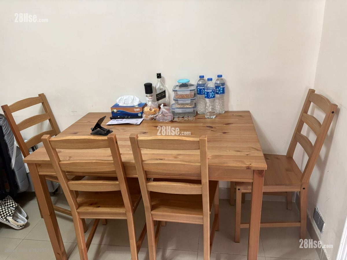 Ocean Court Rental 2 Bedrooms , 1 Bathroom 386 ft²