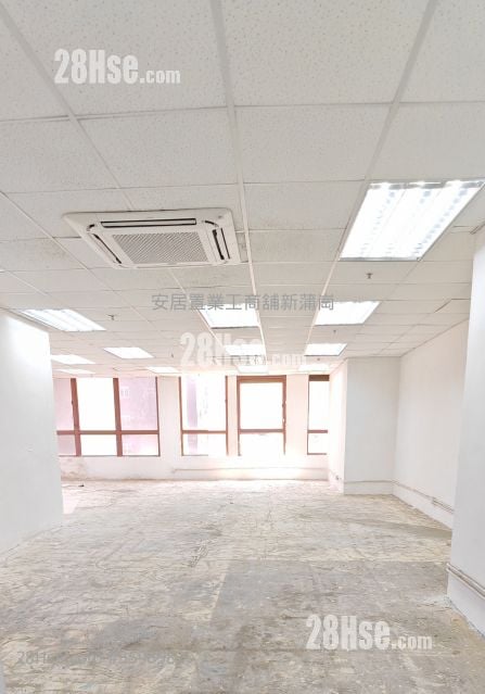 新寶中心 租盤 2 廁所 878 平方呎