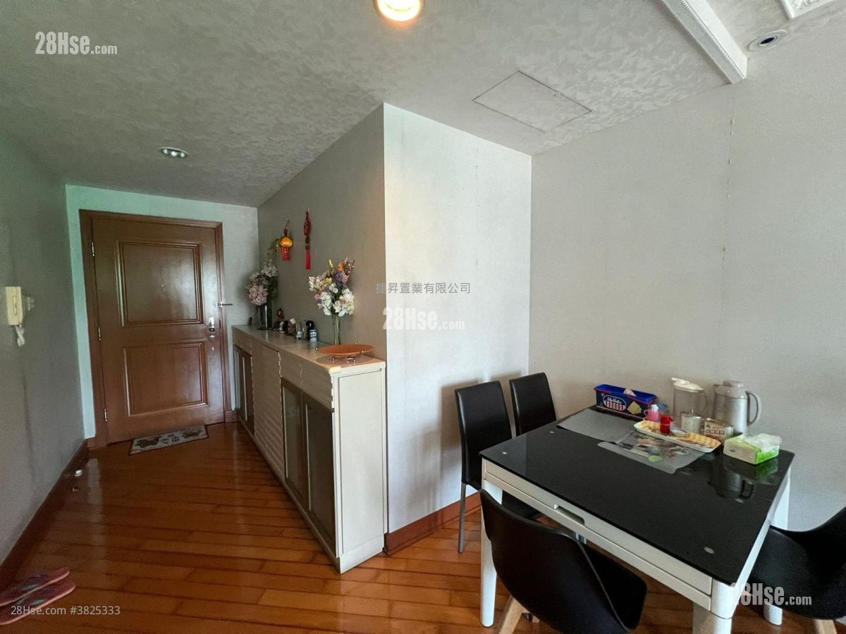 半岛豪庭 售盘 2 房 , 1 浴室 592 平方尺