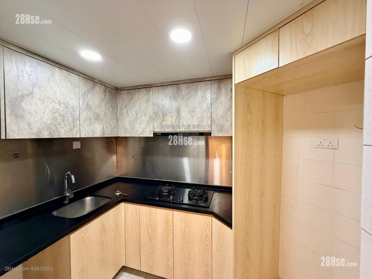 嘉湖山莊 售盤 3 房 630 平方呎