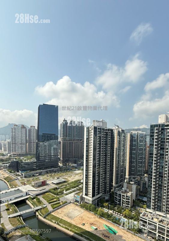 Upper River Bank Rental 2 Bedrooms , 1 Bathroom 585 ft²