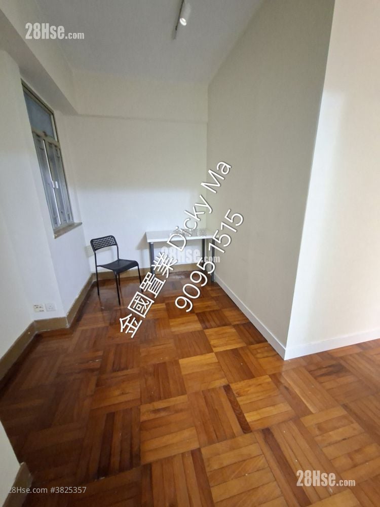 Yiu Kei Mansion Rental 4 Bedrooms , 1 Bathroom 699 ft²