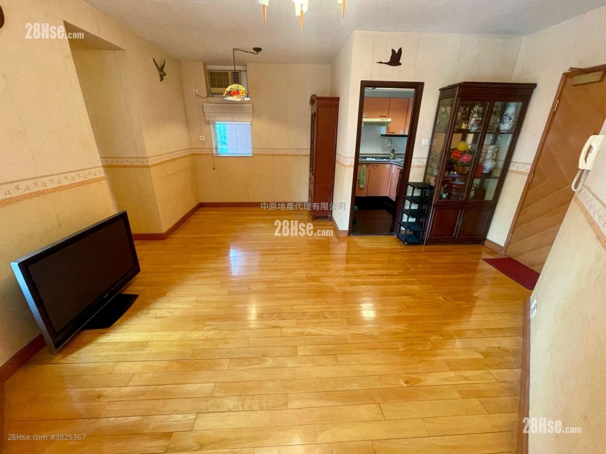 Discovery Park Sell 3 Bedrooms , 2 Bathrooms 652 ft²