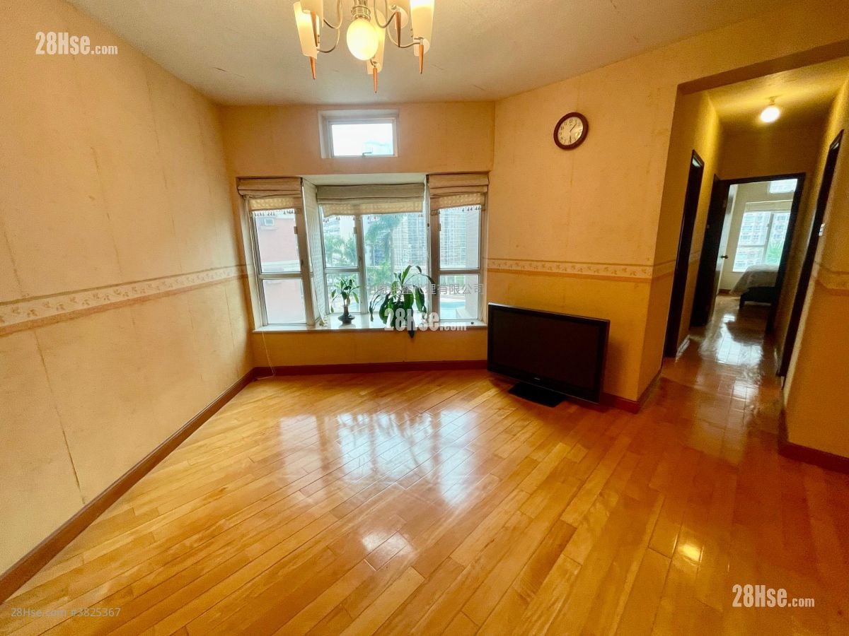 Discovery Park Sell 3 Bedrooms , 2 Bathrooms 652 ft²