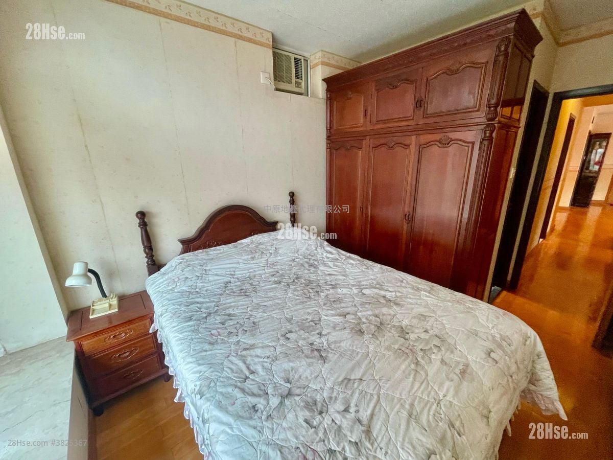 Discovery Park Sell 3 Bedrooms , 2 Bathrooms 652 ft²