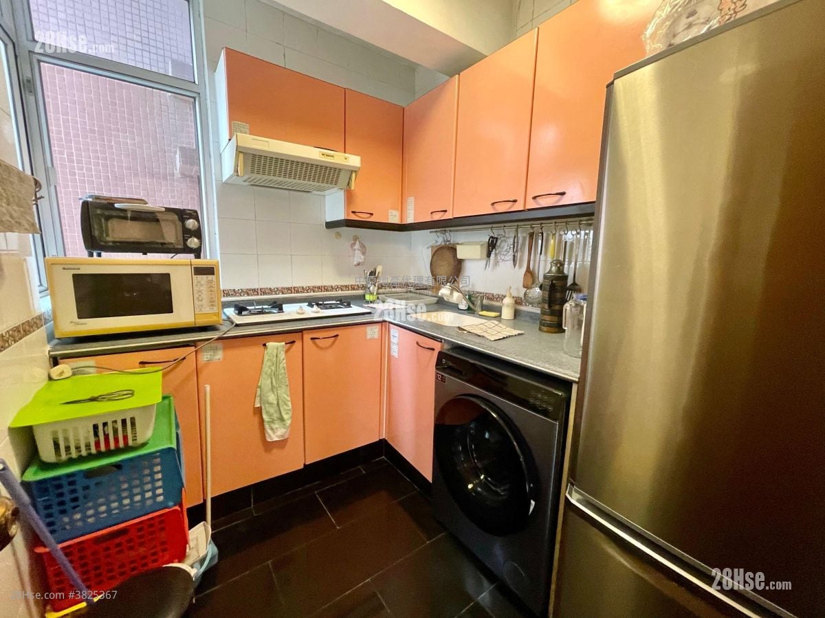 Discovery Park Sell 3 Bedrooms , 2 Bathrooms 652 ft²