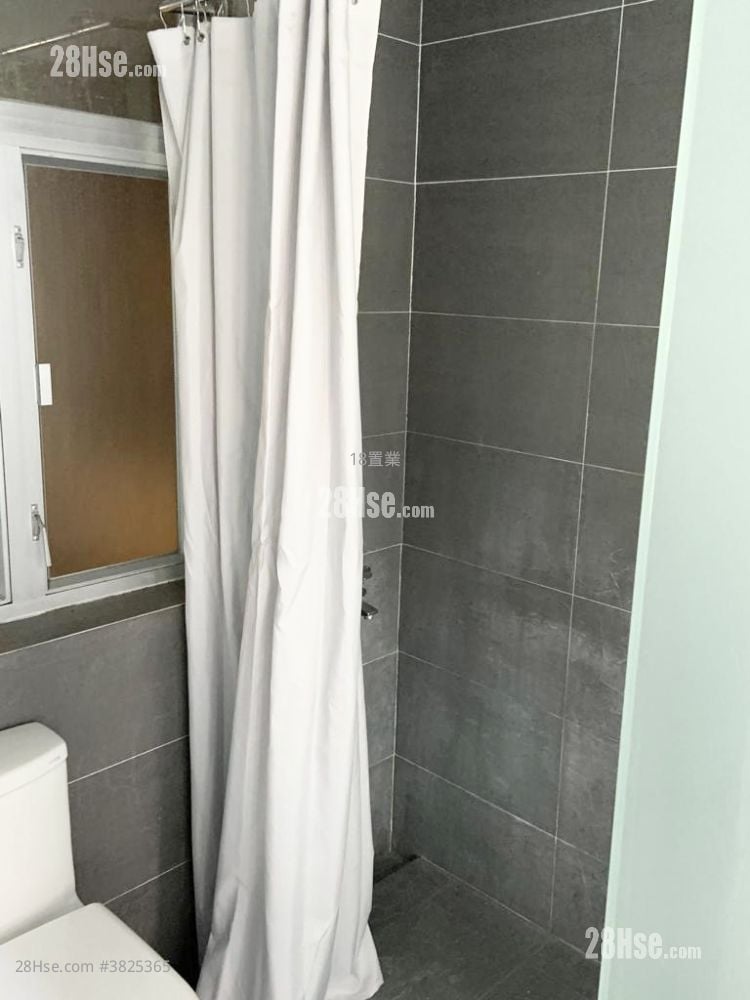 星輝大廈 租盤 2 房 , 2 浴室 572 平方呎