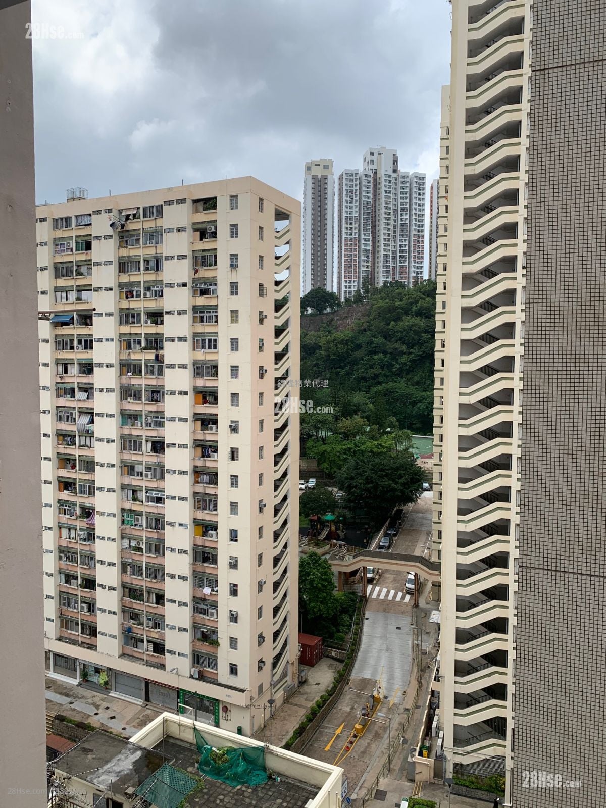 友誠大廈 售盤 2 房 , 1 浴室 336 平方呎