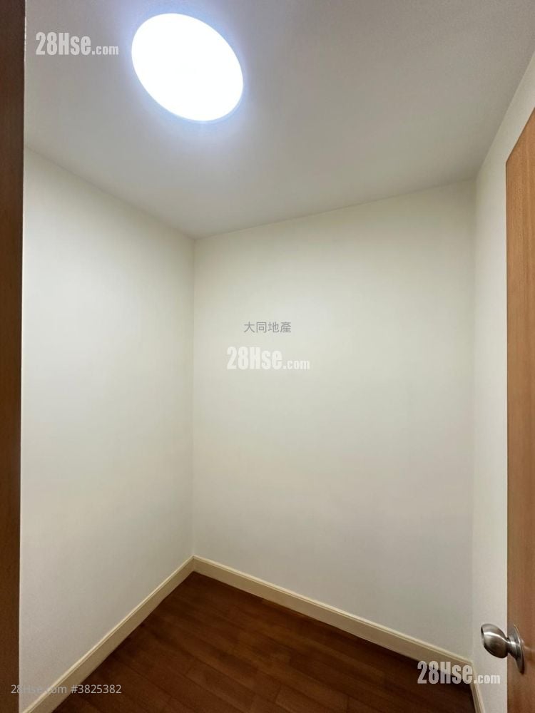 美孚新邨 租盤 3 房 , 2 浴室 712 平方呎