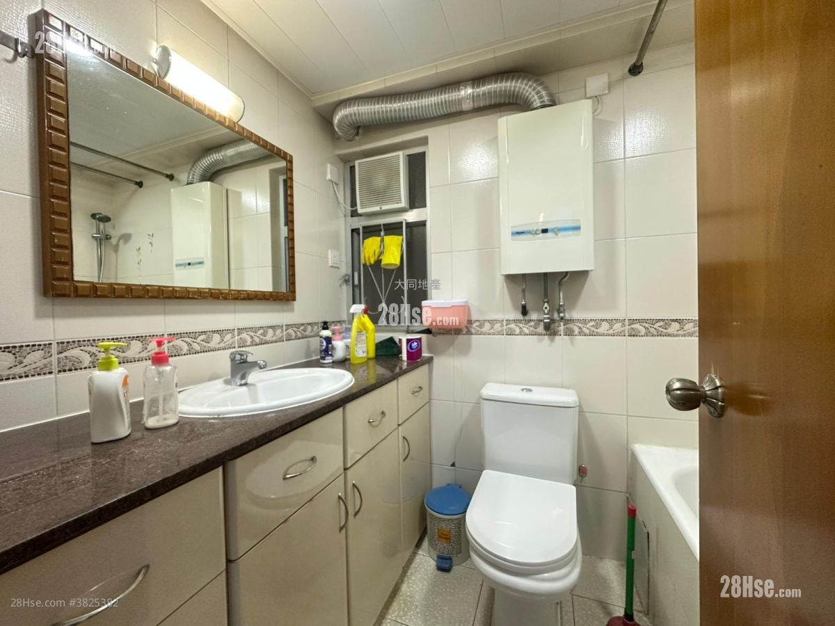 美孚新邨 租盤 3 房 , 2 浴室 712 平方呎