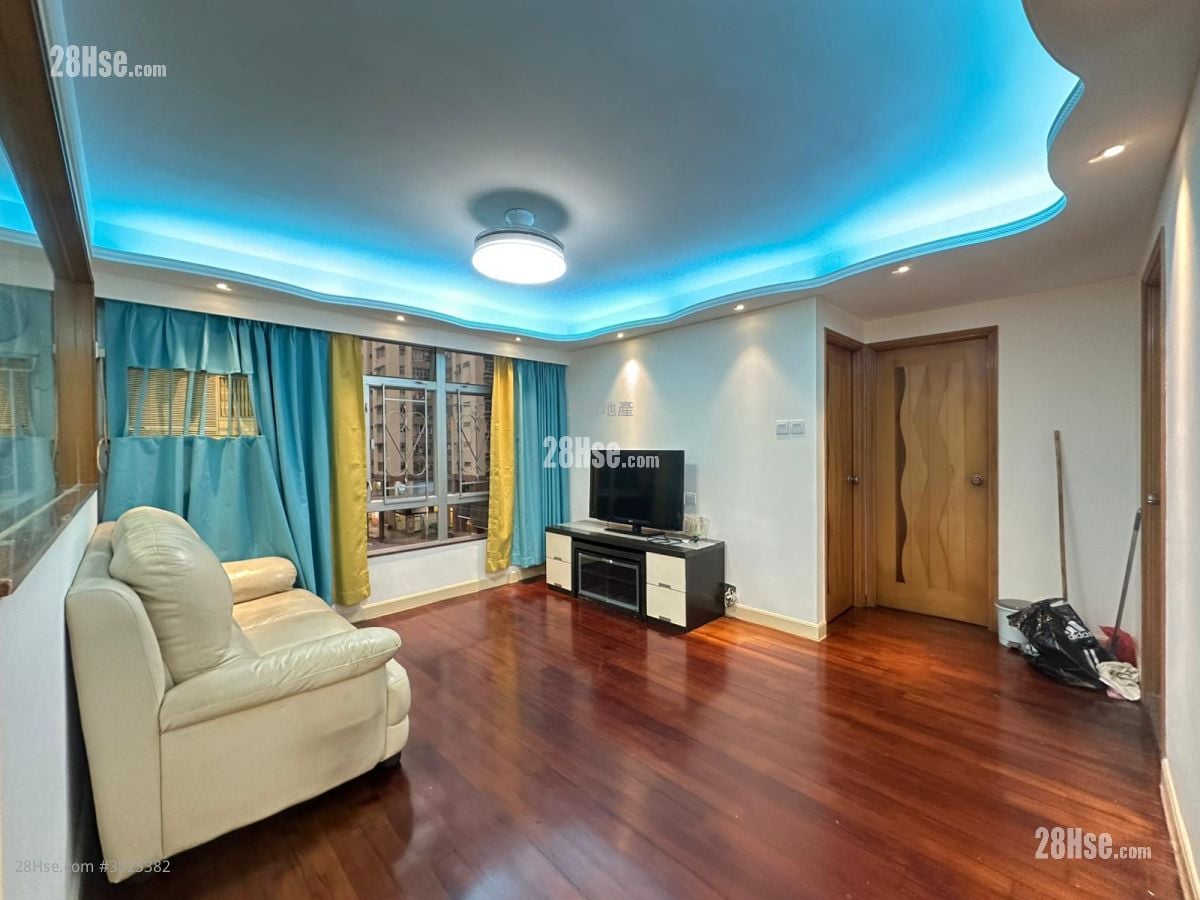 美孚新邨 租盤 3 房 , 2 浴室 712 平方呎