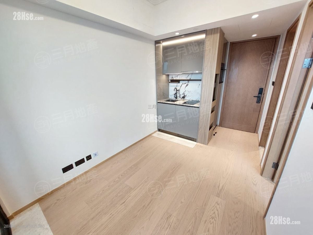 高临 租盘 1 房 , 1 浴室 272 平方尺