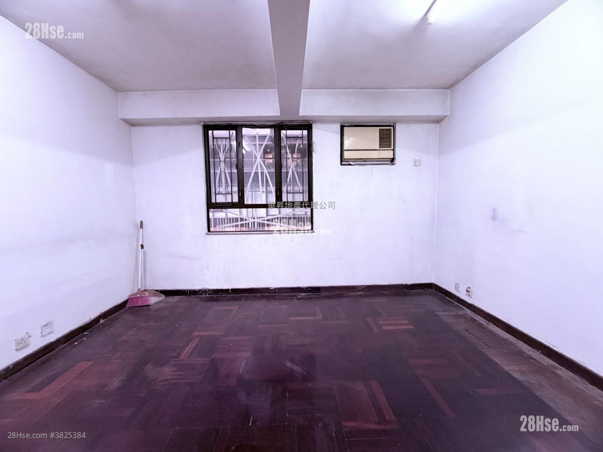 東景大廈 售盤 2 房 , 1 浴室 436 平方呎