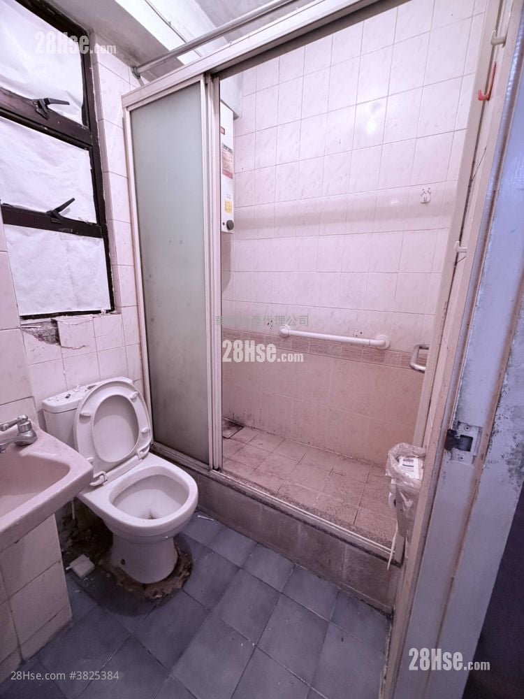 東景大廈 售盤 2 房 , 1 浴室 436 平方呎