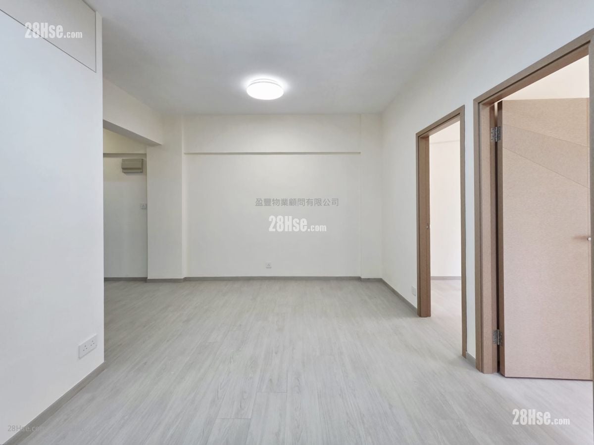 Ying King Mansion Rental 3 Bedrooms , 1 Bathroom 483 ft²