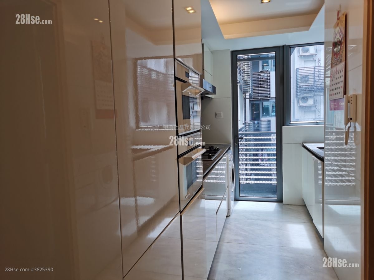 Providence Peak Rental 3 Bedrooms , 2 Bathrooms 1,127 ft²