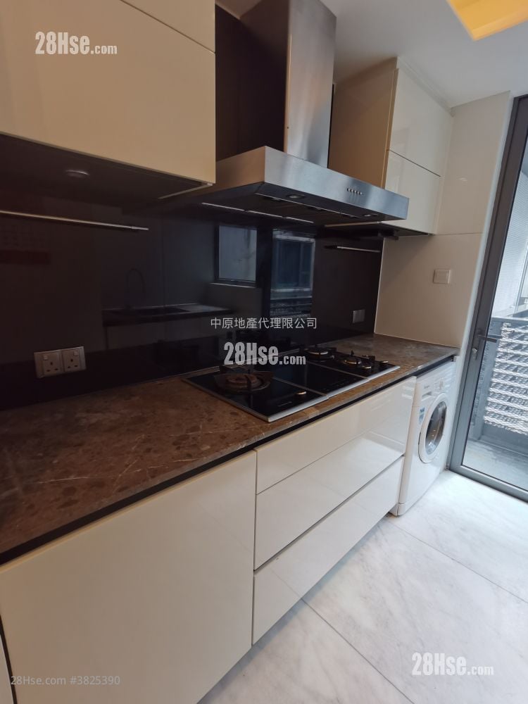 Providence Peak Rental 3 Bedrooms , 2 Bathrooms 1,127 ft²