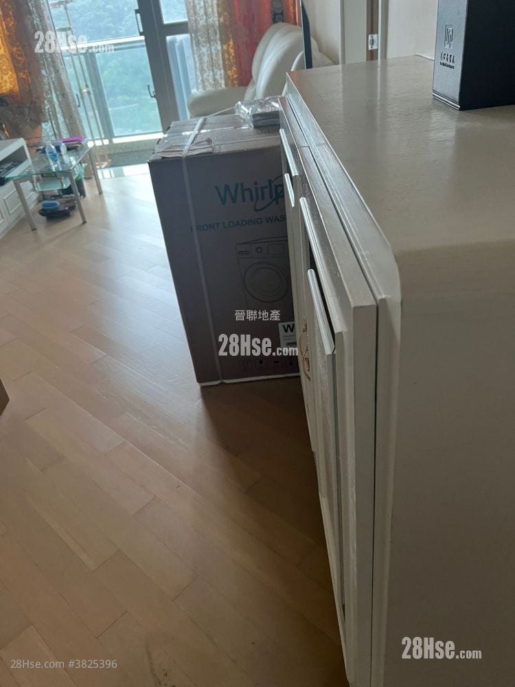 溱岸8号 售盘 3 房 , 2 浴室 729 平方尺