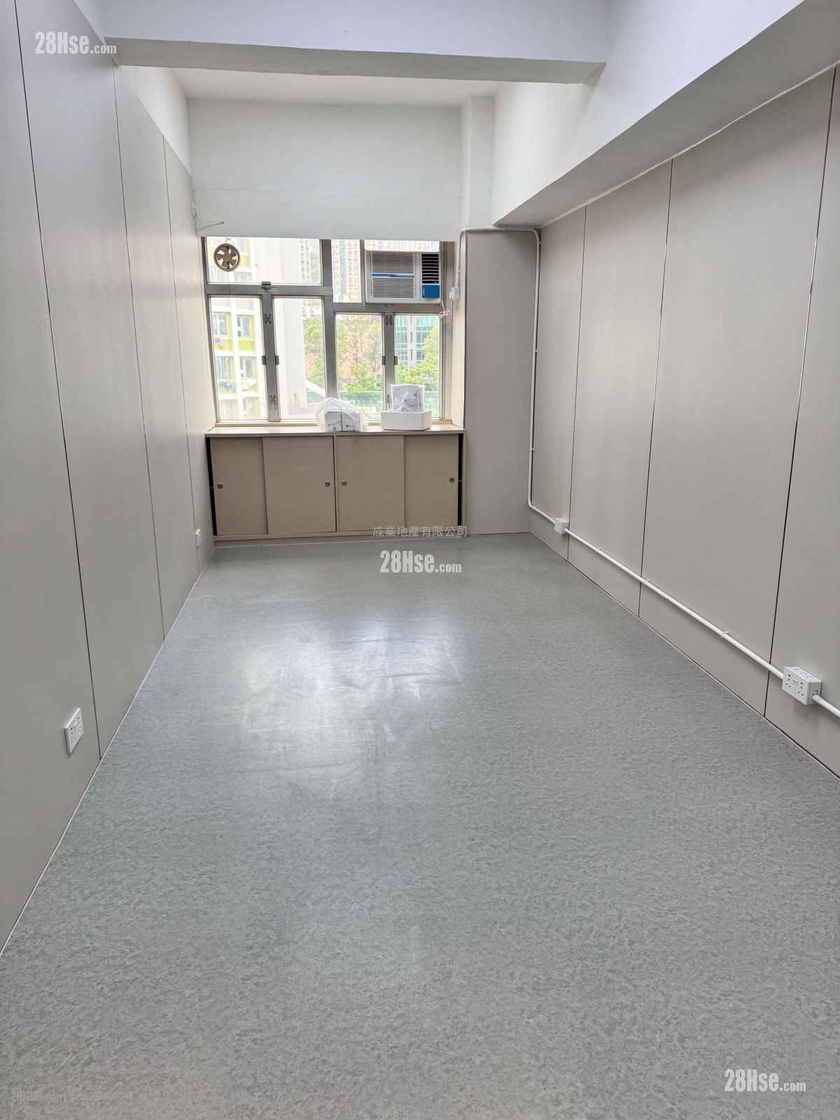 嘉榮工廠大廈 租盤