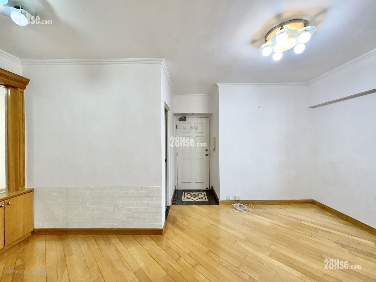 Sunshine City Sell 3 Bedrooms , 2 Bathrooms 618 ft²