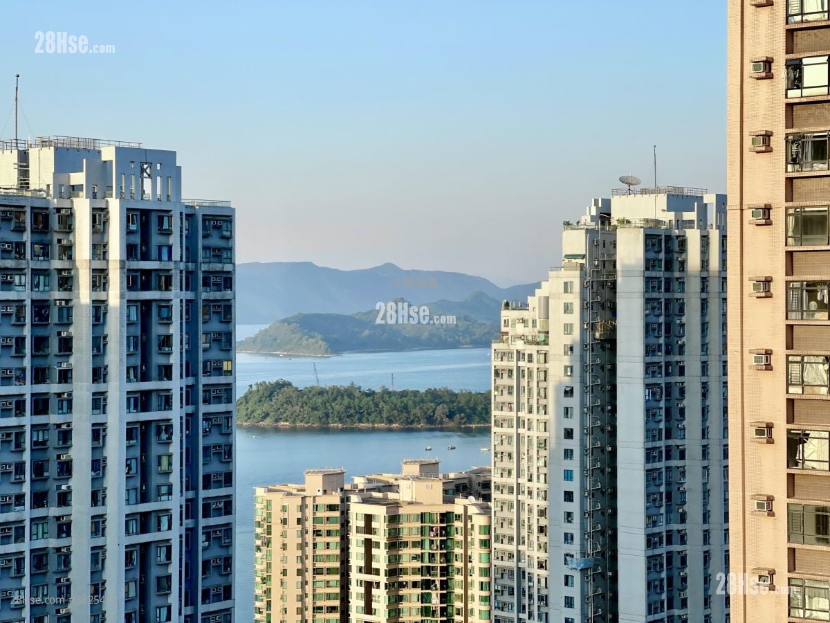 Sunshine City Sell 3 Bedrooms , 2 Bathrooms 618 ft²