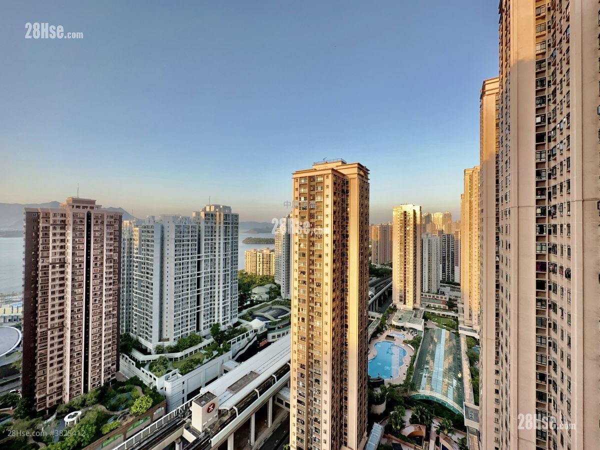 Sunshine City Sell 3 Bedrooms , 2 Bathrooms 618 ft²