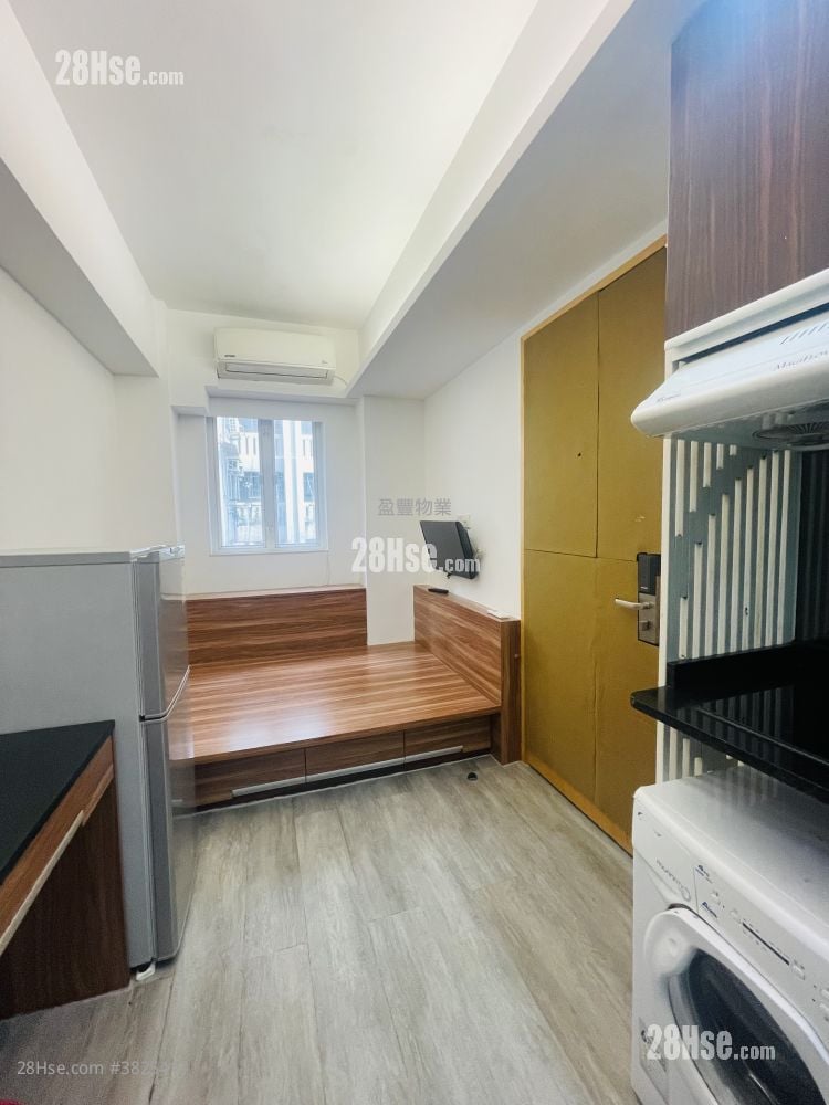 Overseas Building Rental Studio , 1 Bathroom 150 ft²