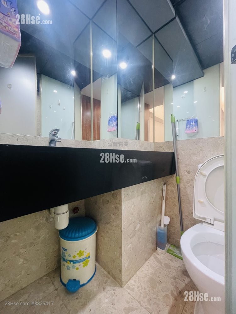 Overseas Building Rental Studio , 1 Bathroom 150 ft²