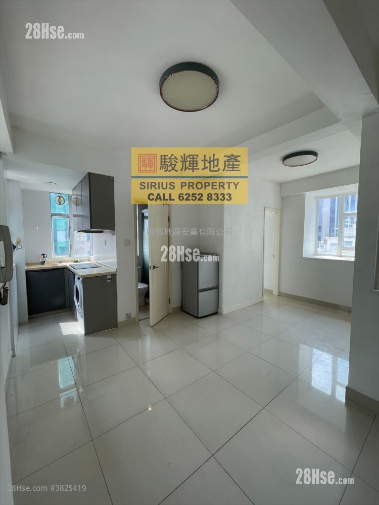 顺辉大厦 租盘 276 平方尺