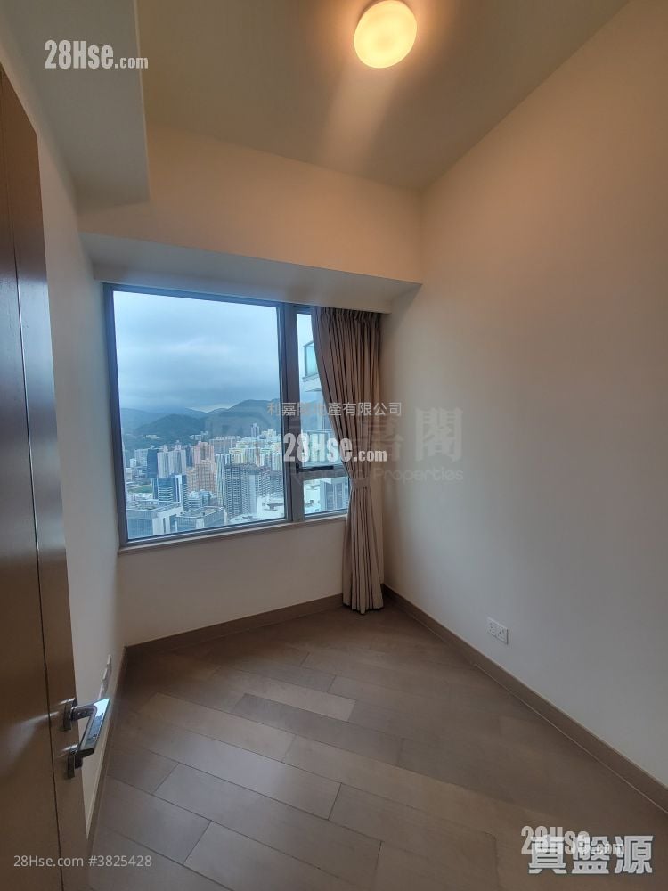 Cullinan West Rental 4 Bedrooms , 3 Bathrooms 1,254 ft²